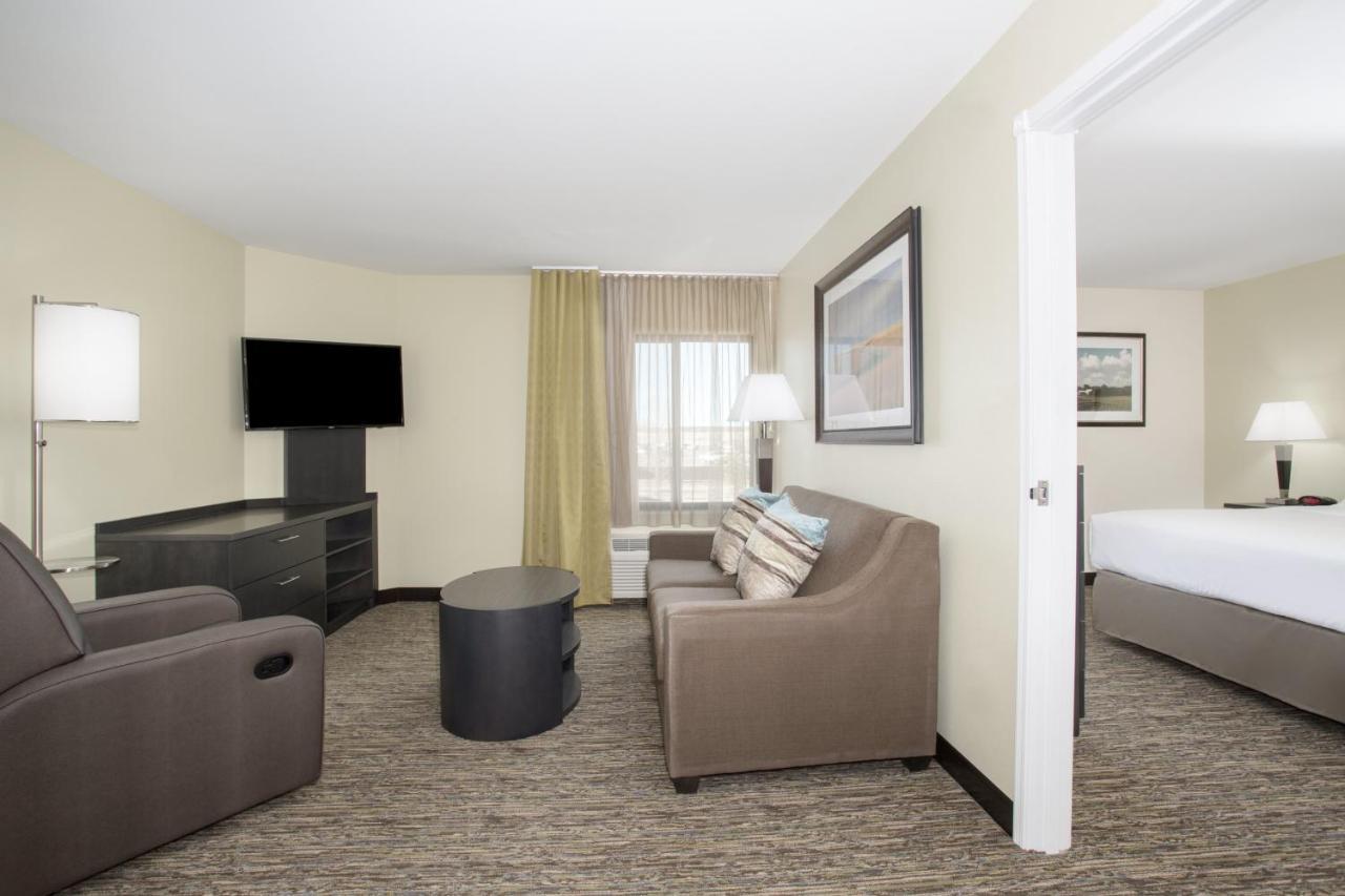 Candlewood Suites Pueblo By Ihg מראה חיצוני תמונה